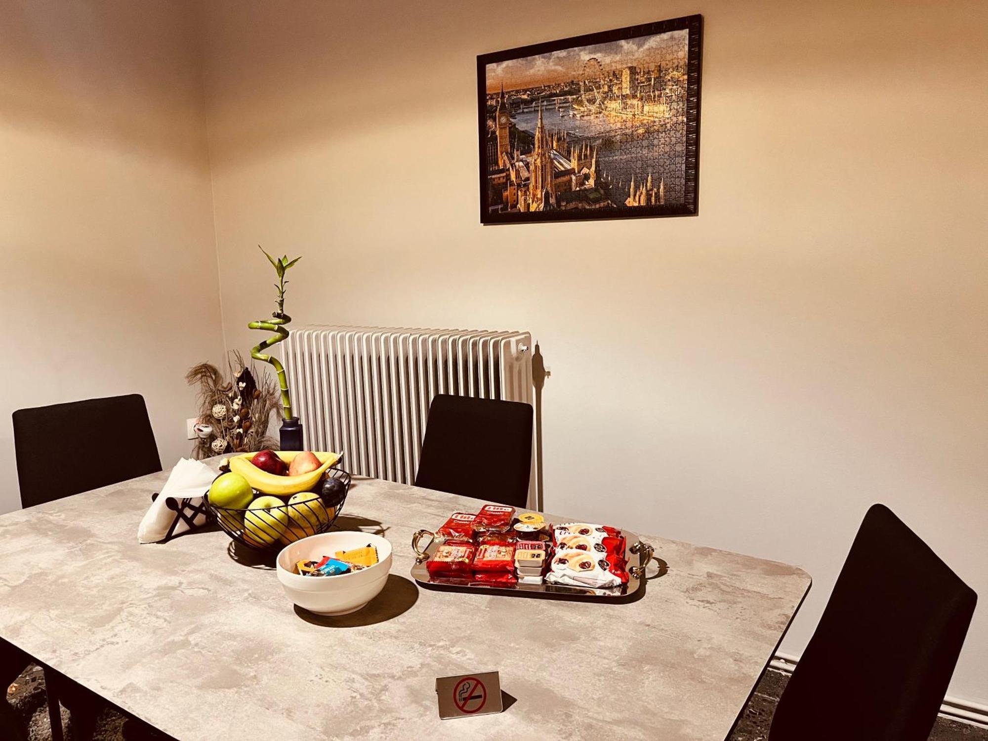 Stamos Apartment Airport Spáta エクステリア 写真
