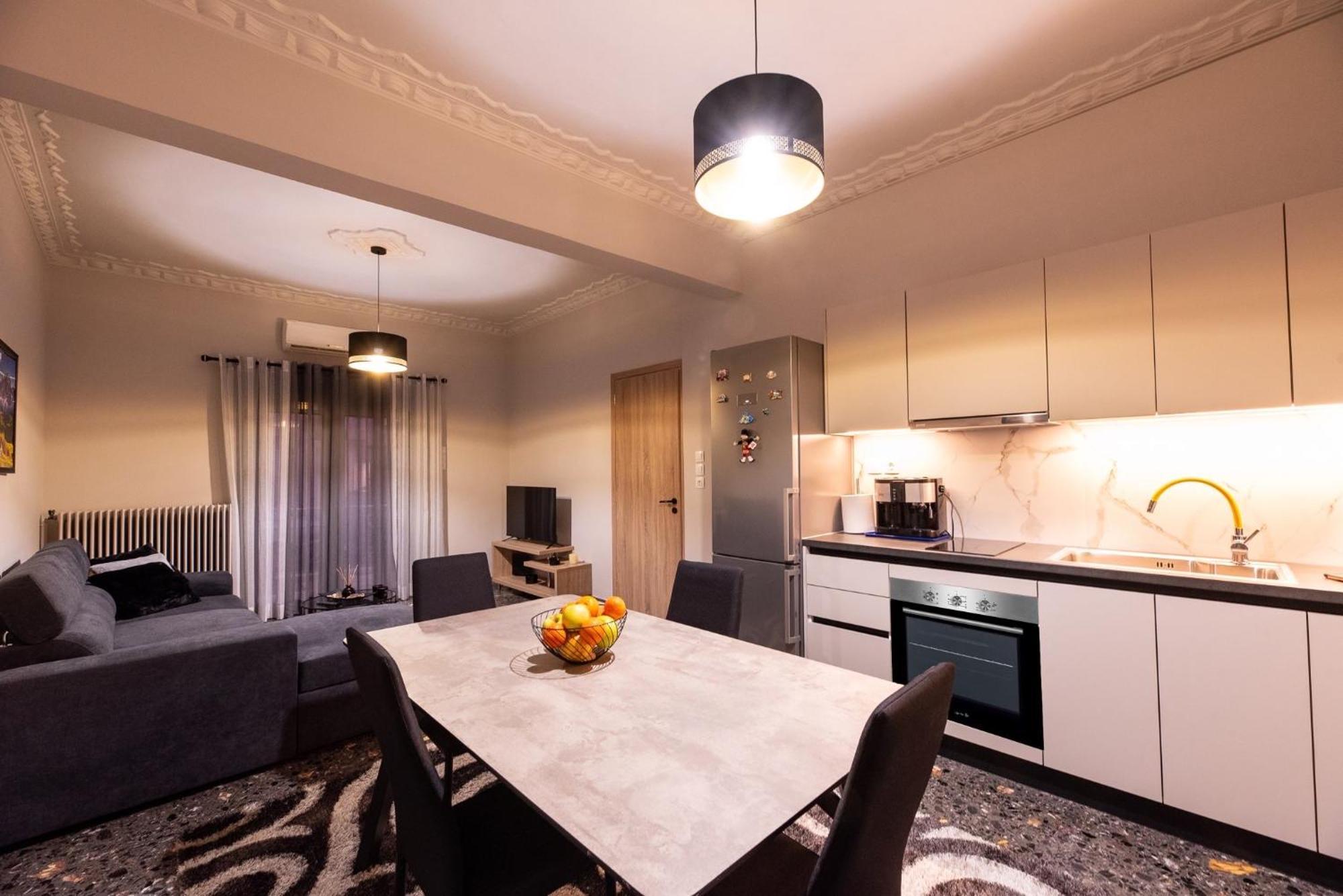 Stamos Apartment Airport Spáta エクステリア 写真