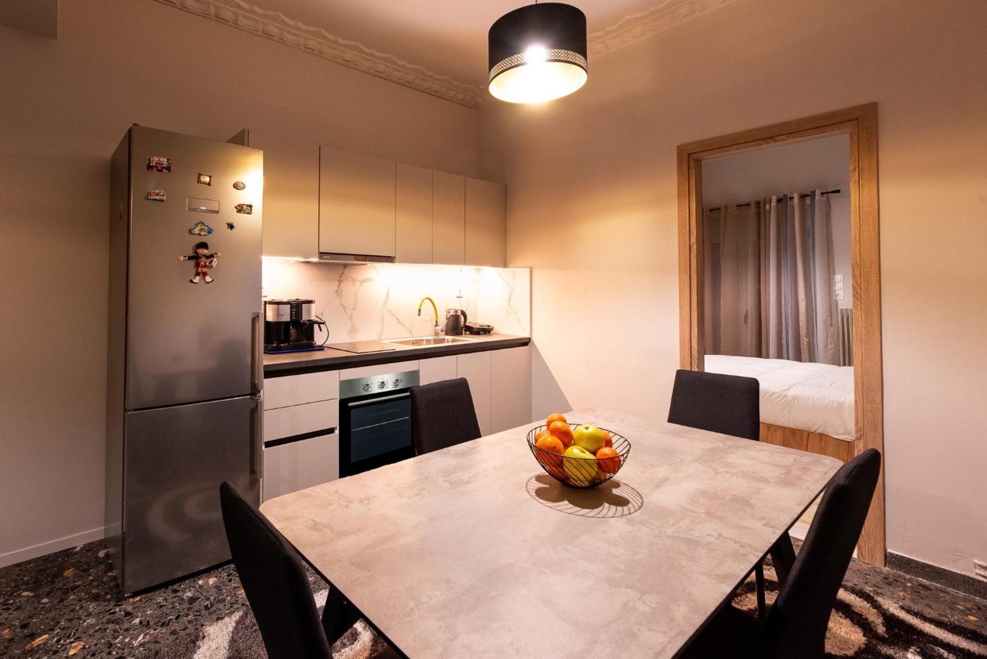 Stamos Apartment Airport Spáta エクステリア 写真